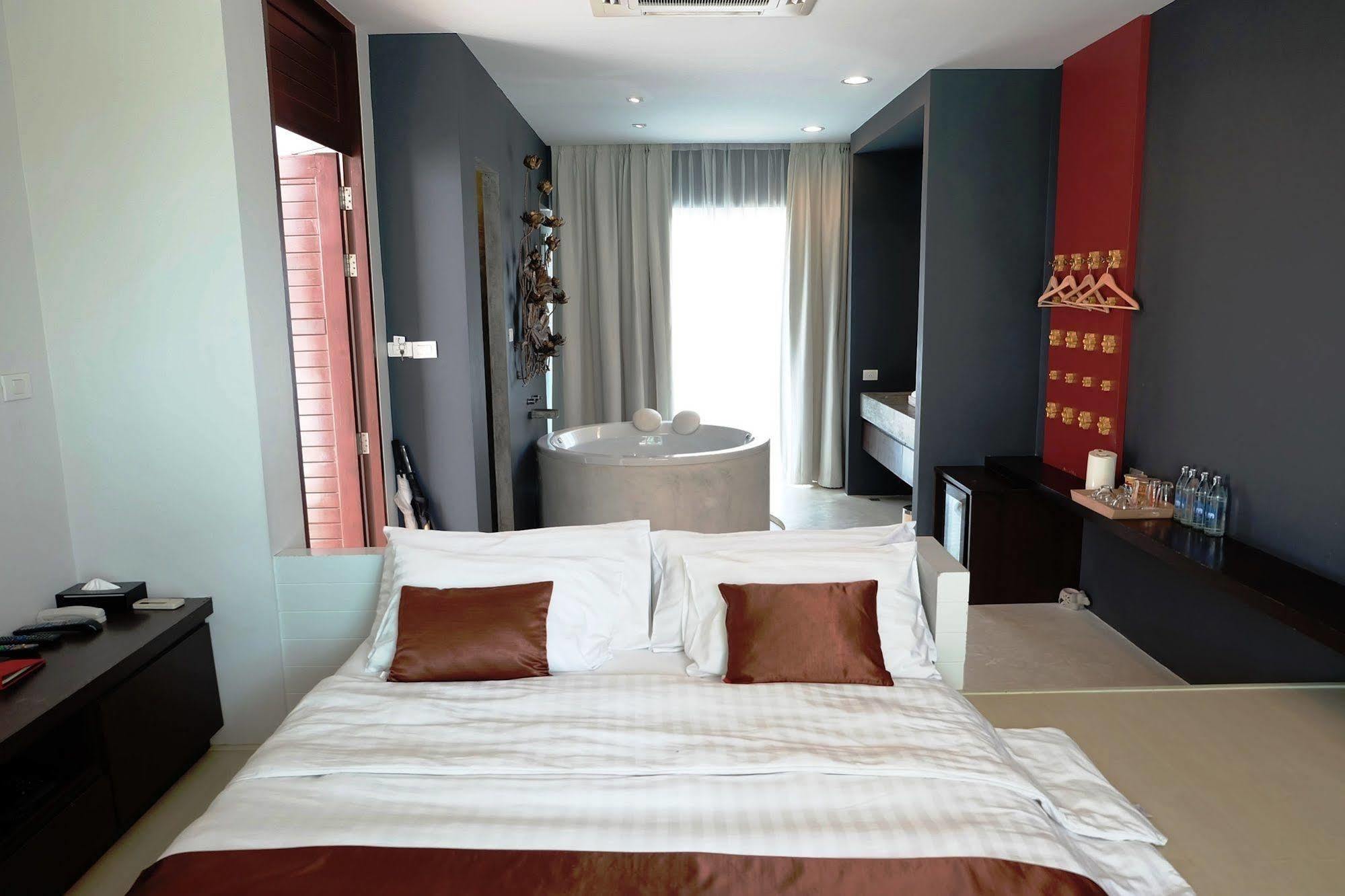 Ohana Resort And Restaurant Ράγιονγκ Εξωτερικό φωτογραφία